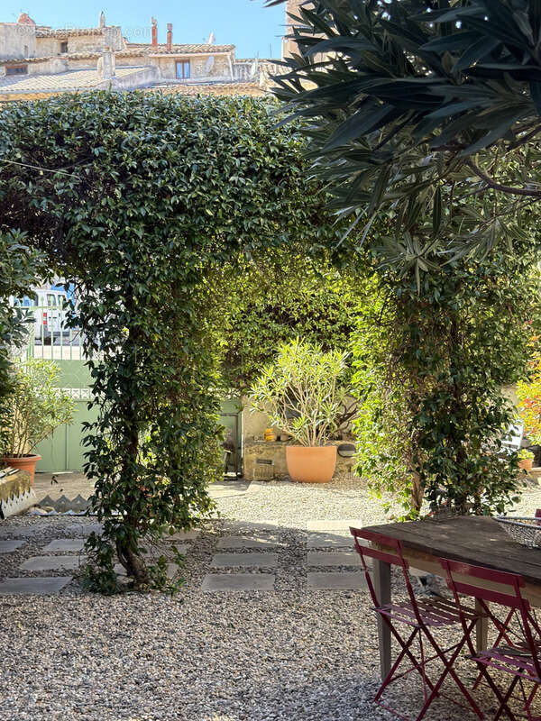 Maison à VAISON-LA-ROMAINE