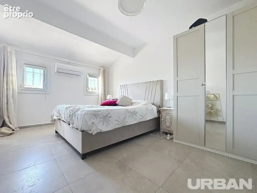 Castelnau le lez - aube rouge - villa t7 - photo 11