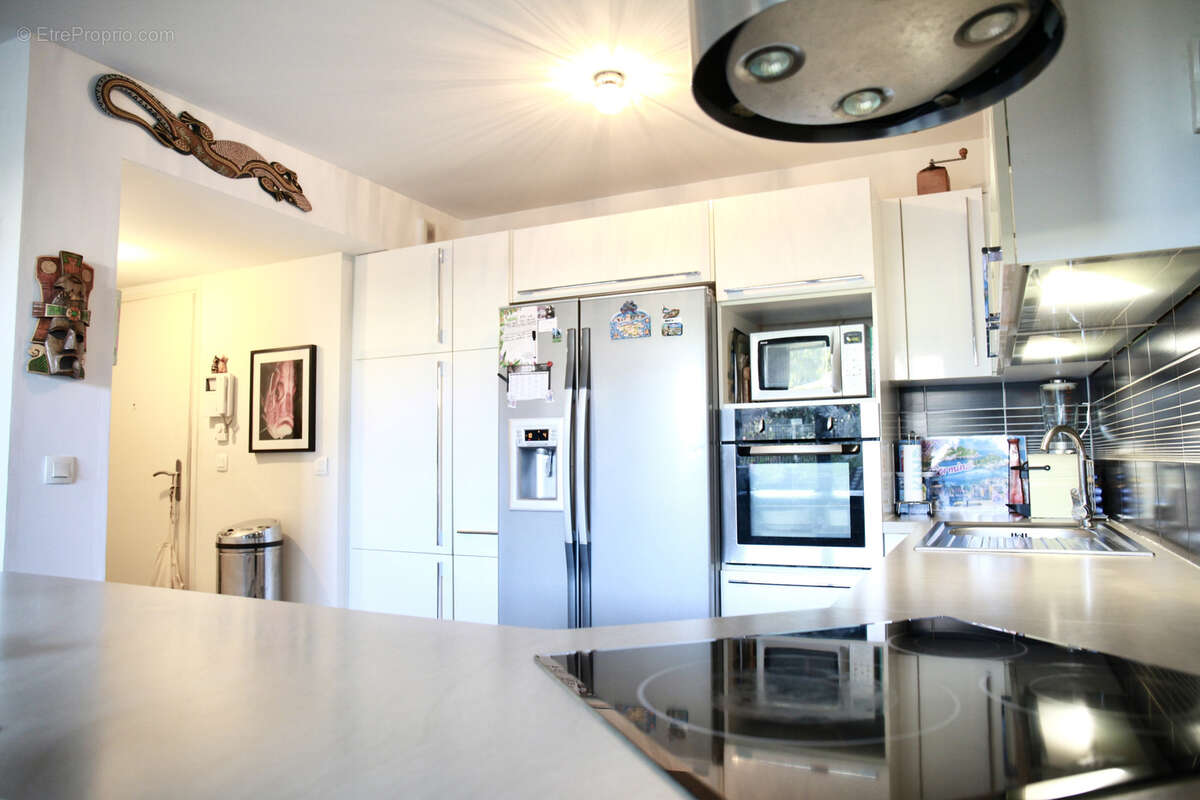 Appartement à MARSEILLE-8E