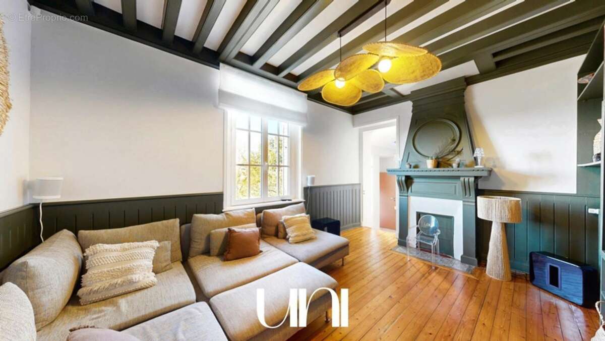 Maison 9 pièces de 280 m2 vue sur l'Orne - CAEN - photo 25