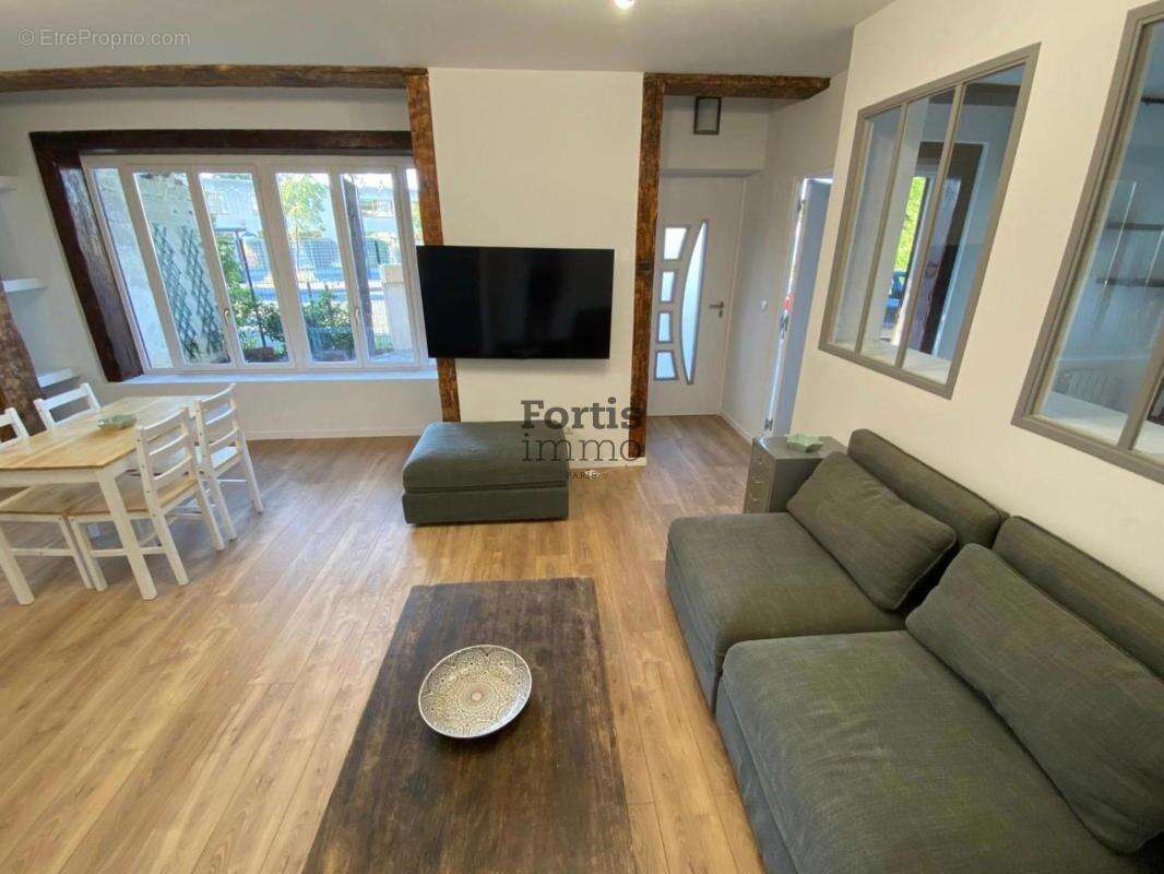 Appartement à SAINT-DENIS