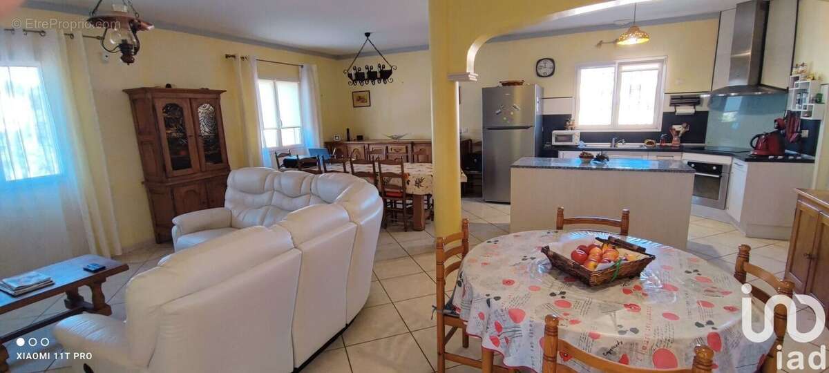 Photo 4 - Maison à SAINT-JULIEN-LES-ROSIERS