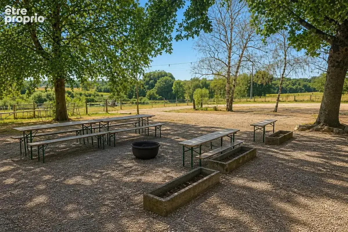 Maison de 5 pièces de 300 m² à Saint-Martin-en-Bresse - photo 9