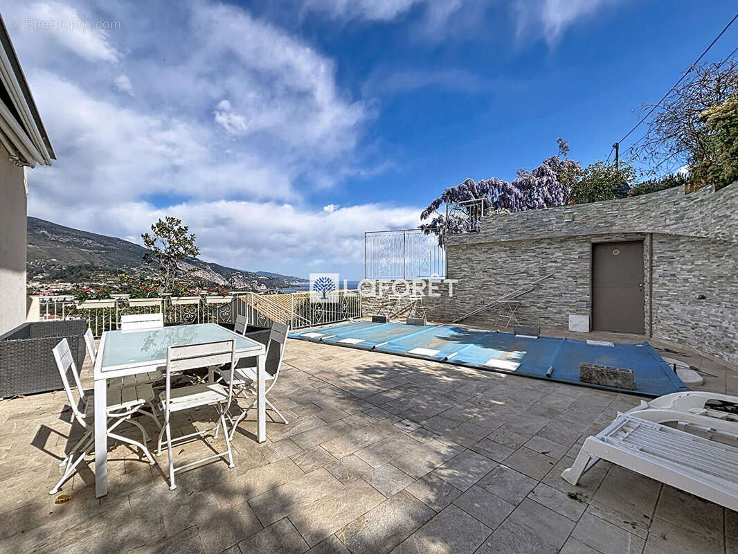 Maison à MENTON