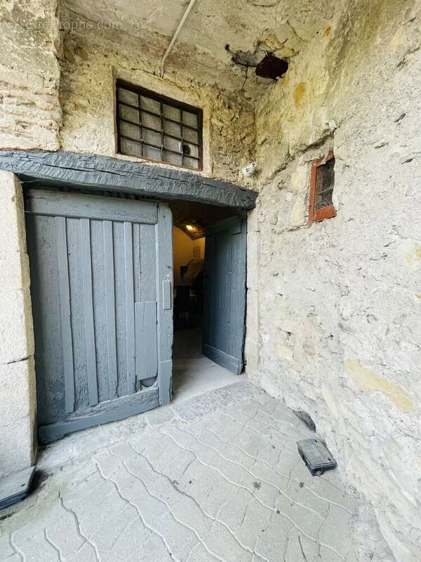 Appartement à L&#039;ESCARENE