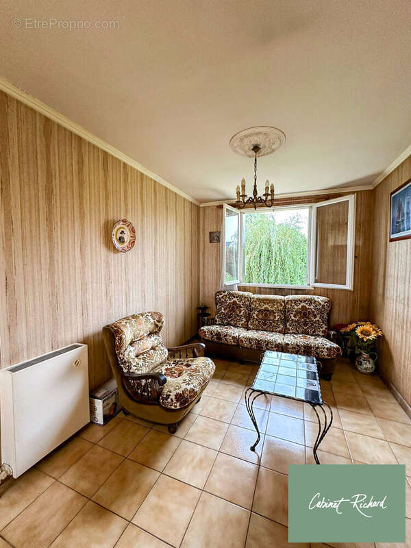 Maison à MINIAC-MORVAN