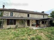 Maison à SOMMIERES-DU-CLAIN