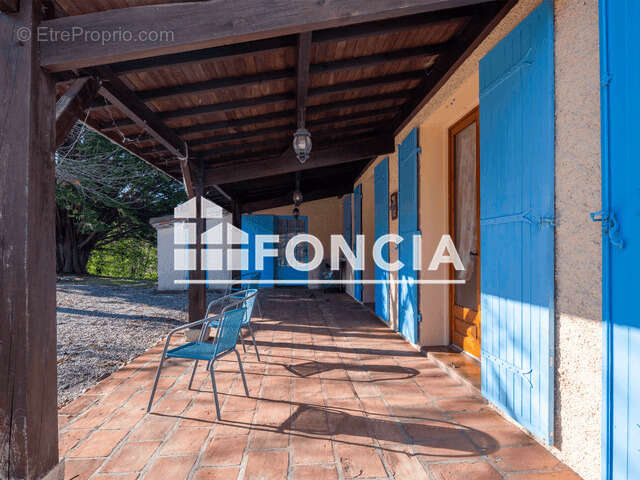 Maison à SAINTE-LIVRADE-SUR-LOT