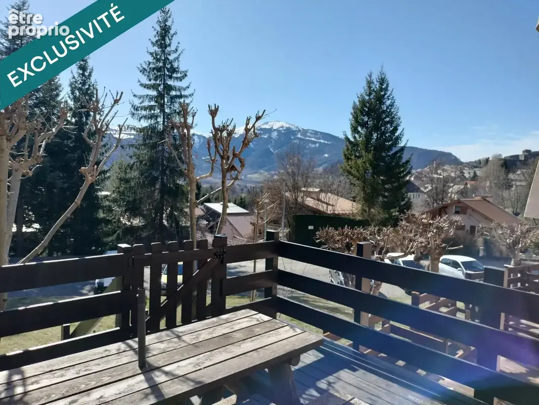 Photo 1 - Appartement à SEYNE