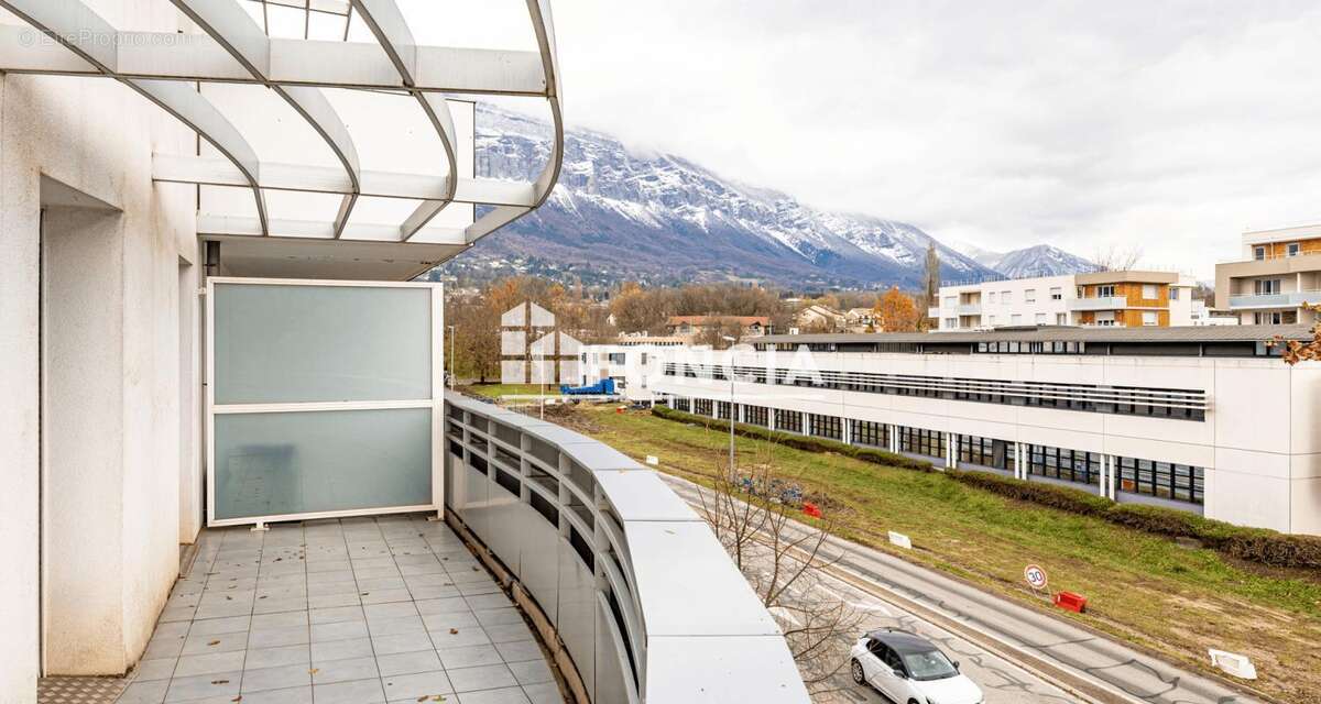 Appartement à MEYLAN