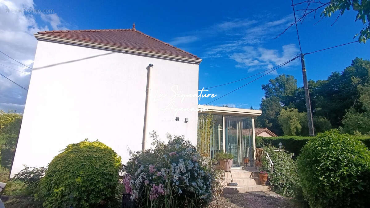 Maison à BUZET-SUR-BAISE