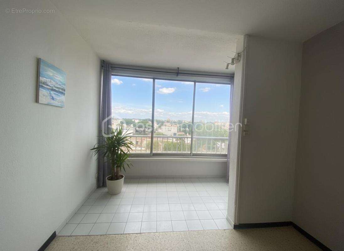 Appartement à CANDILLARGUES