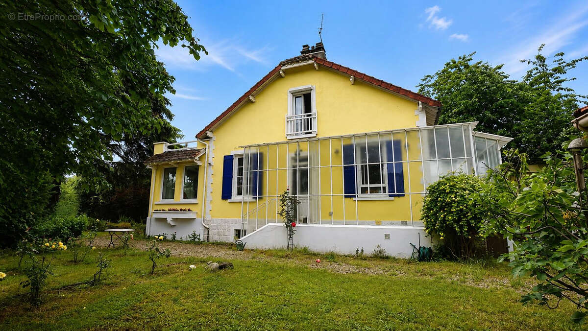 Maison à PORCHEVILLE
