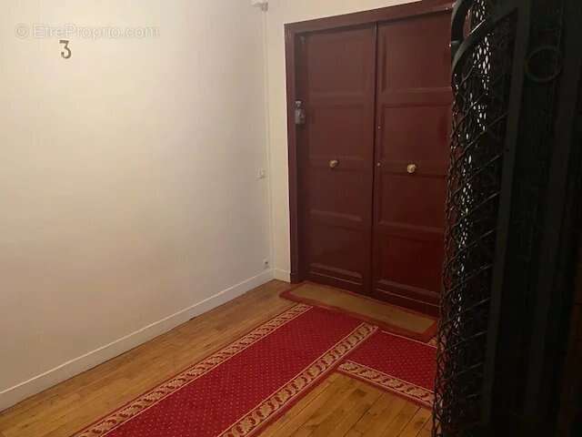 Appartement à NEUILLY-SUR-SEINE
