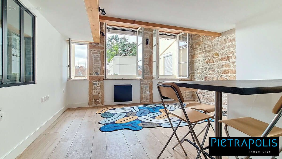 Appartement 86 m² à Lyon-6e  - photo 2