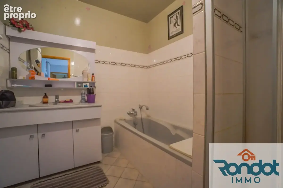 Maison 8 pièces / 3 chambres / 300 m2 / 946 m2 terrain - photo 6