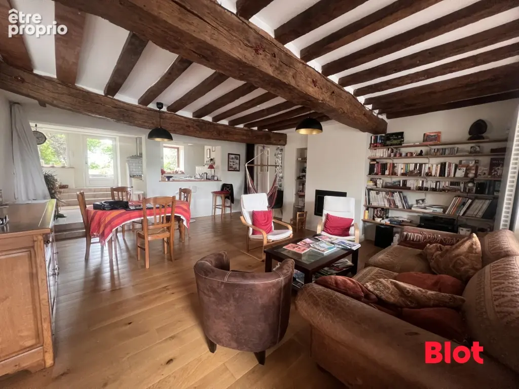 Maison 191 m² à Fougeres  - photo 3