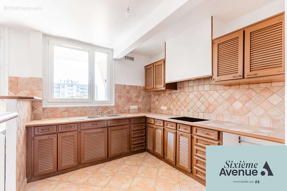 Appartement à CHILLY-MAZARIN