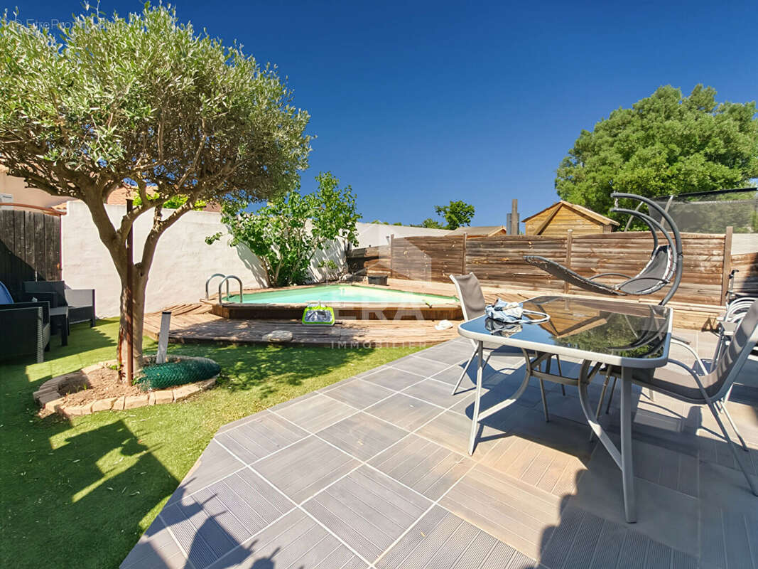 Maison à CHATEAUNEUF-LES-MARTIGUES