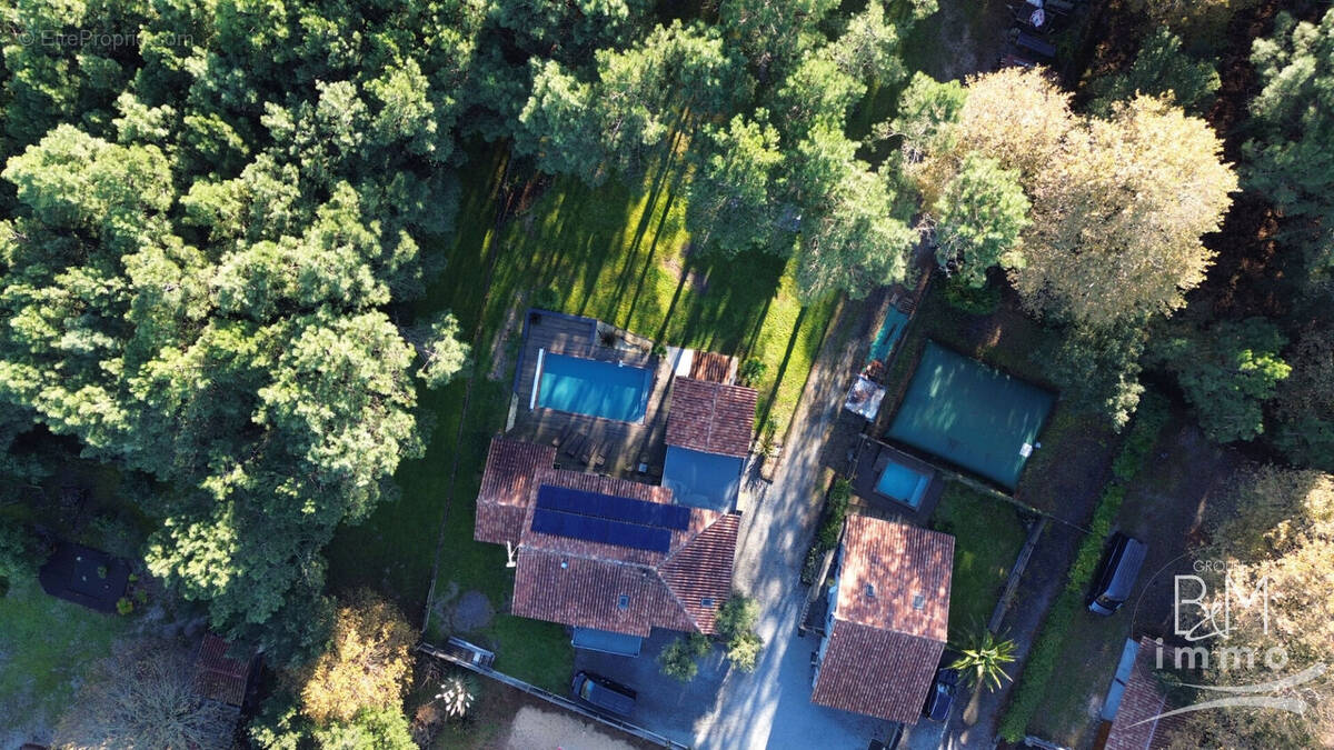 Maison à MOLIETS-ET-MAA