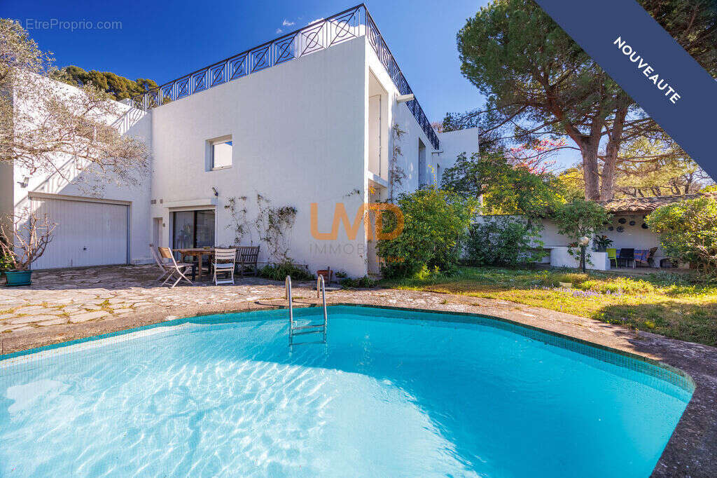 Maison à MARSEILLE-9E