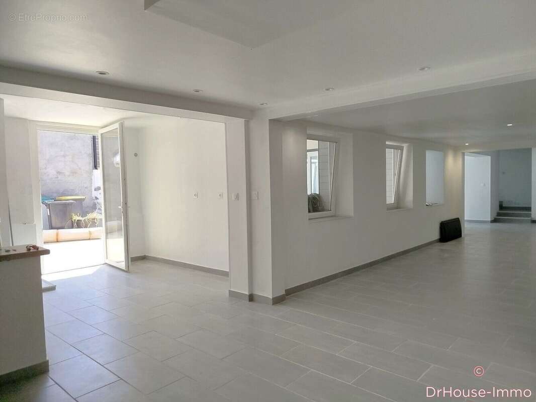 Maison 145 m² à Blendecques  - photo 2