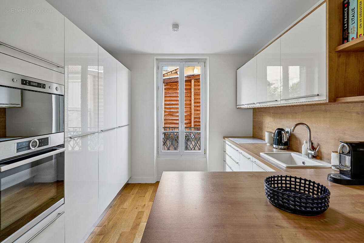 Appartement à CLICHY