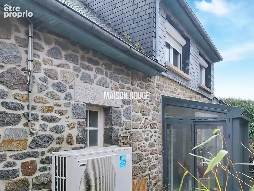 Le Tronchet centre : Maison familiale en pierre - photo 17
