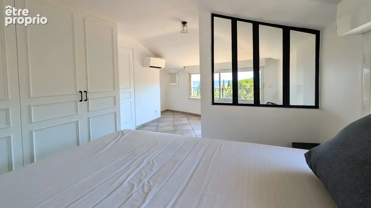 La Napoule - vieux village - vue mer - photo 6