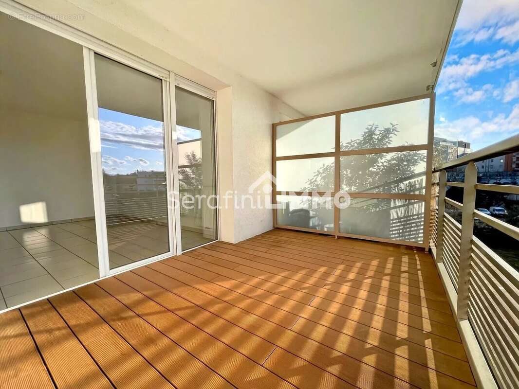 Appartement à SEYNOD