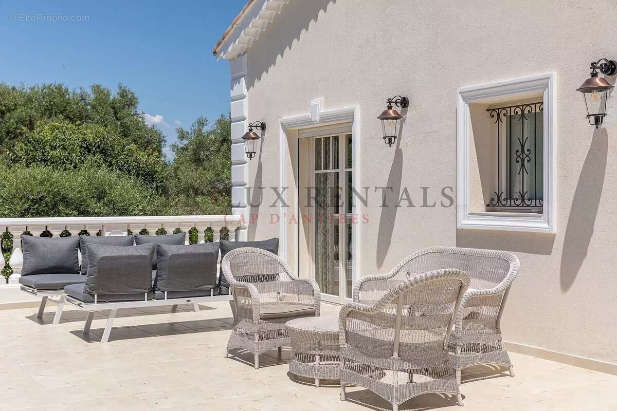 Maison à ANTIBES