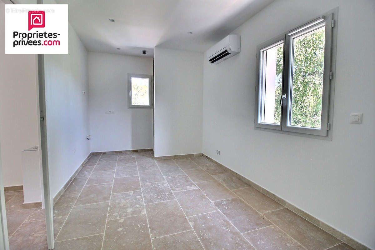 Maison à DRAGUIGNAN