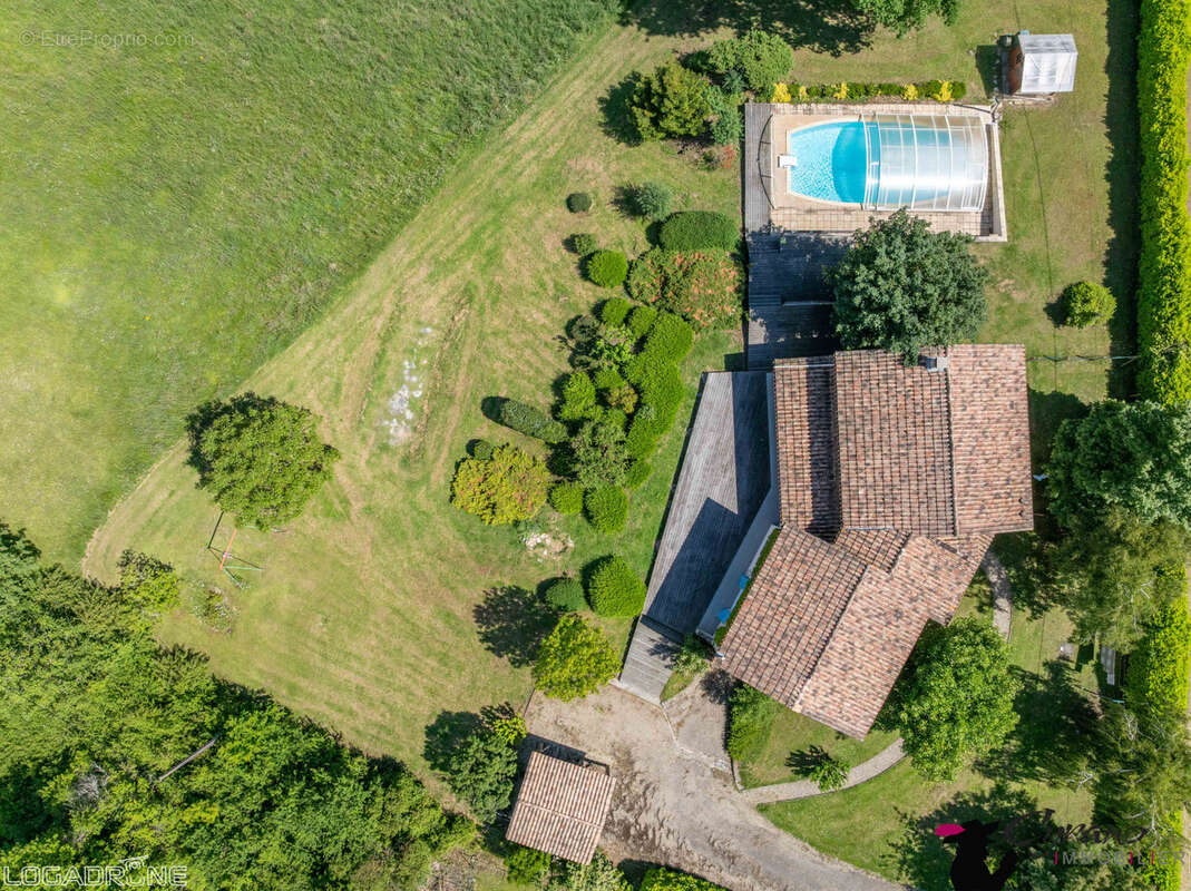 Maison à SAUSSIGNAC