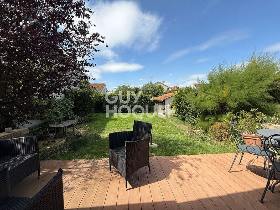 Maison à NEUILLY-SUR-MARNE