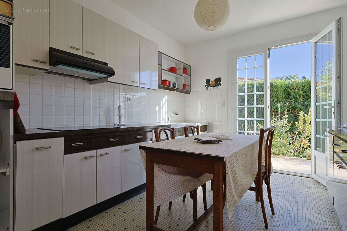 Maison à VAUX-SUR-MER