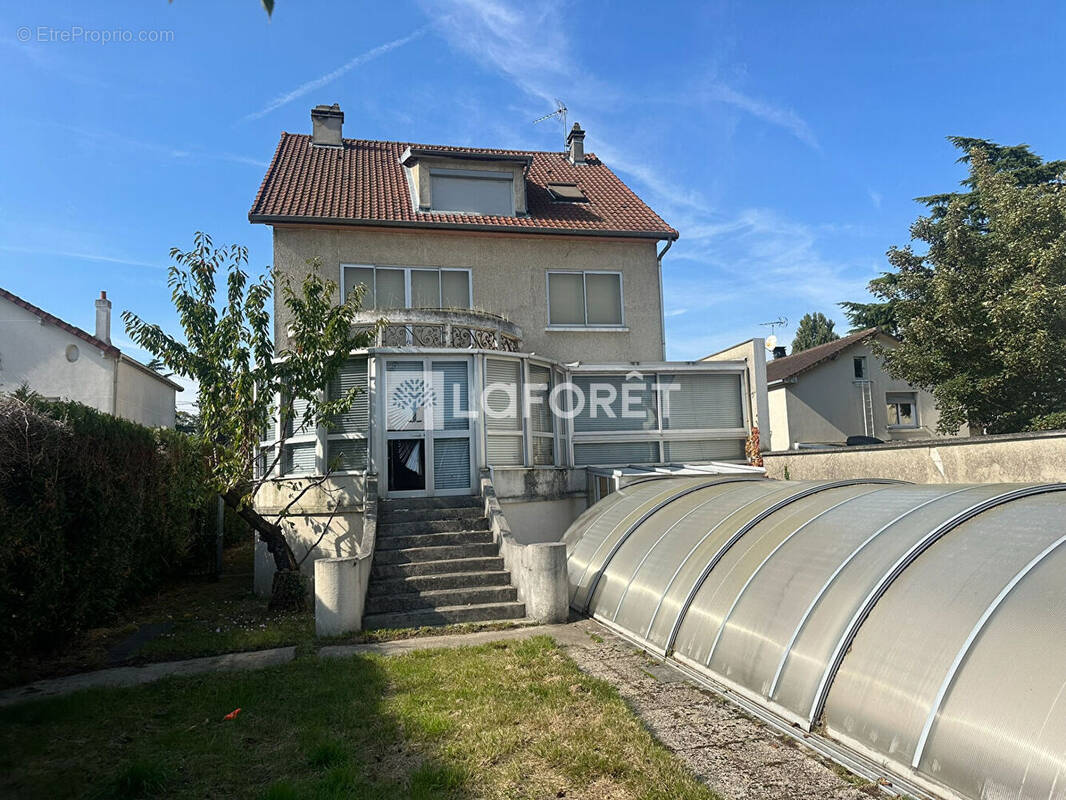 Maison à MONTFERMEIL