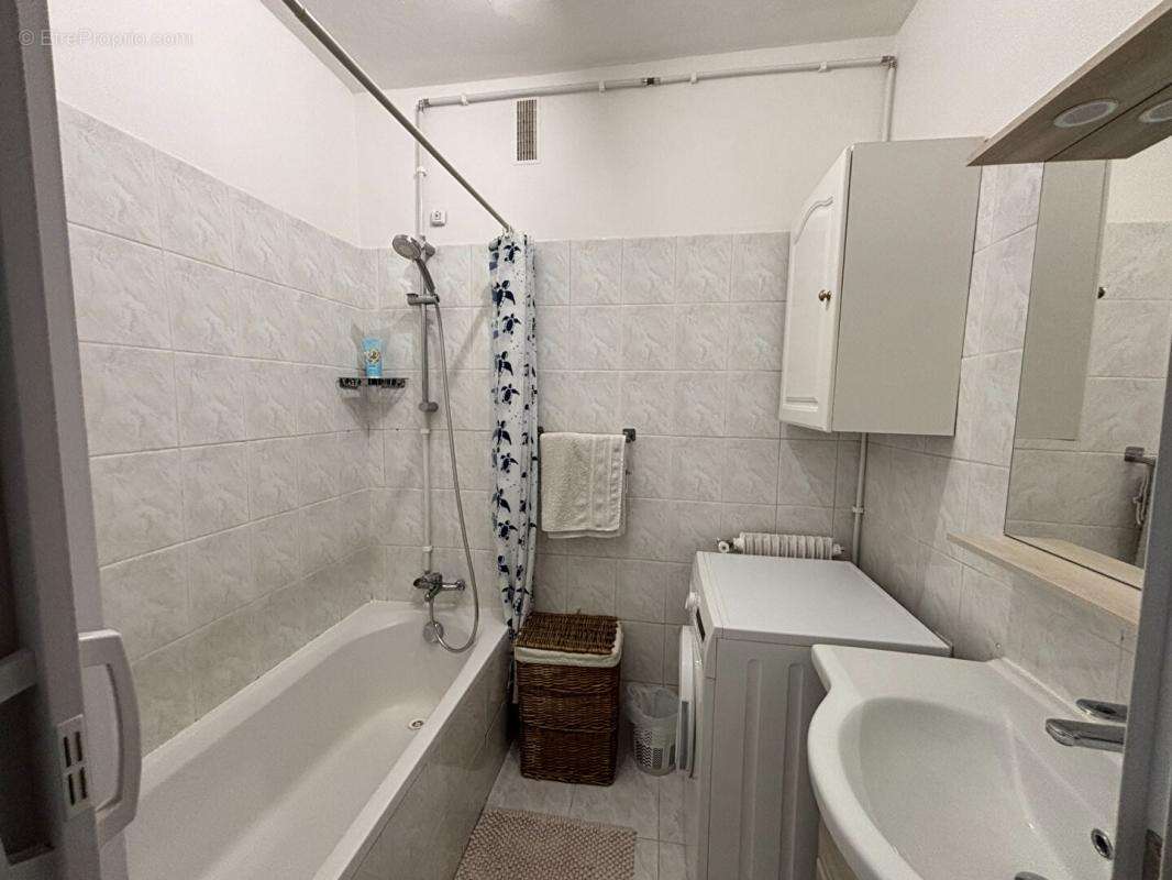 Appartement Juan Les Pins 3 pièces 70.85 m² - photo 13