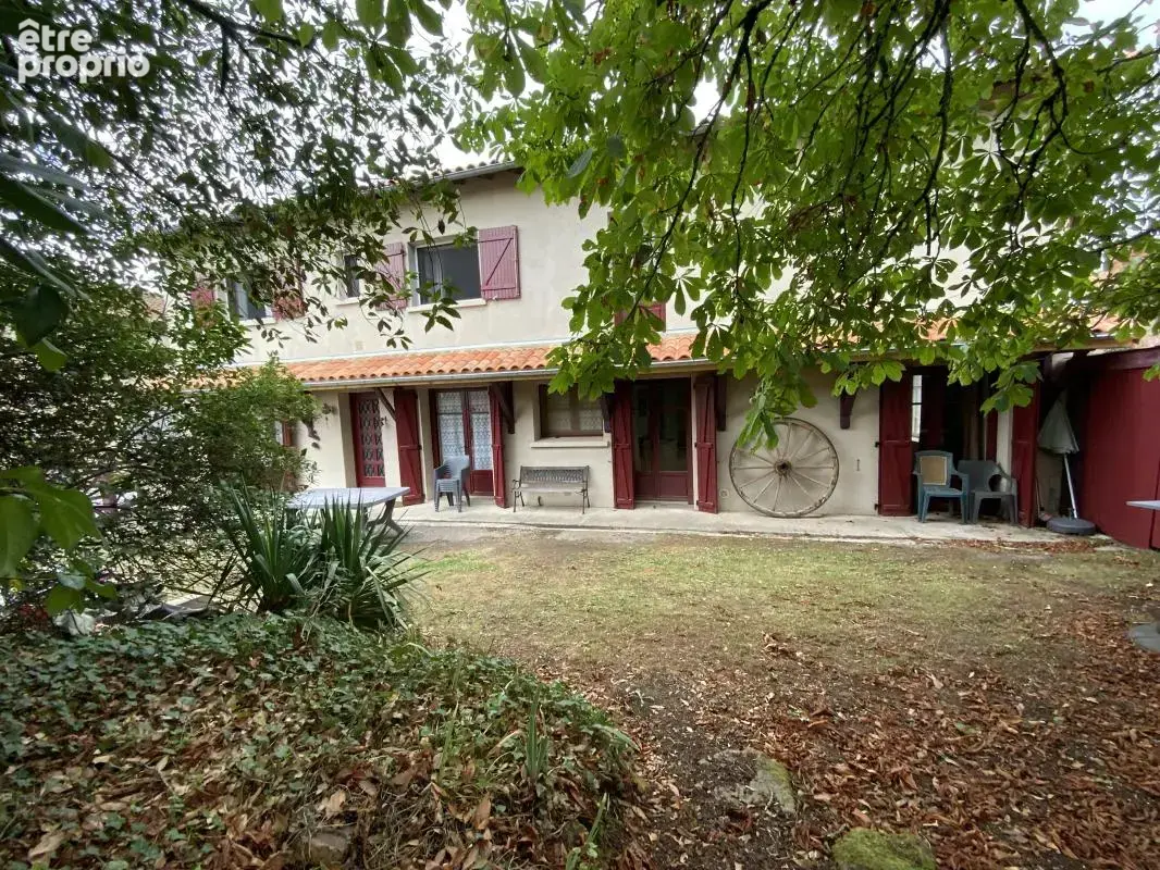 Maison à ROCHECHOUART