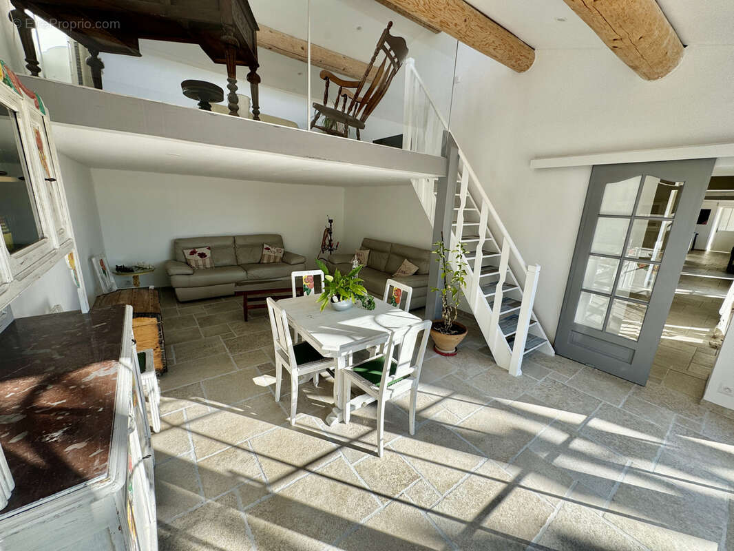 Maison à ORANGE