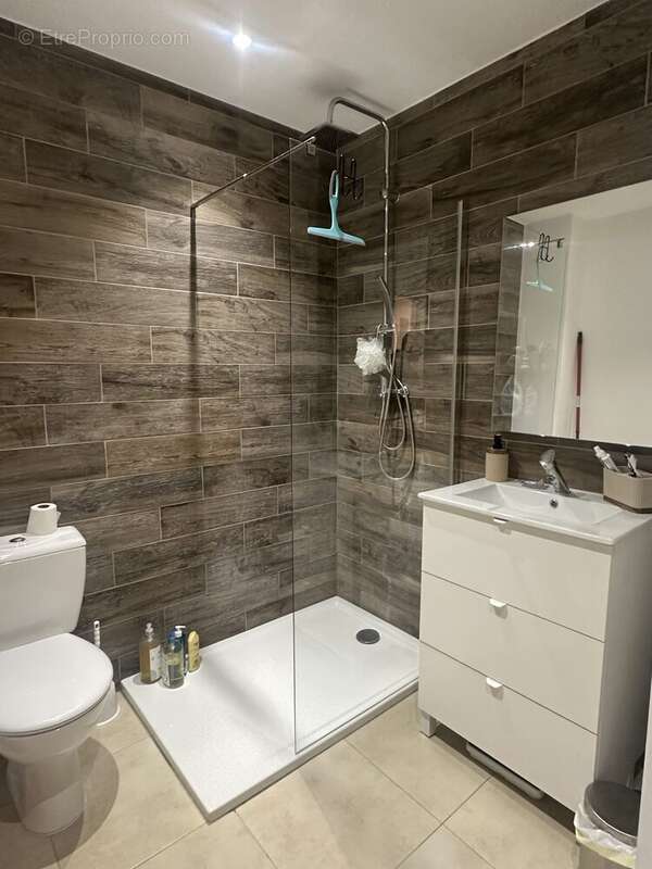 Appartement à SAINT-MAXIMIN-LA-SAINTE-BAUME