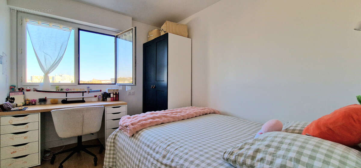 Appartement à RUEIL-MALMAISON