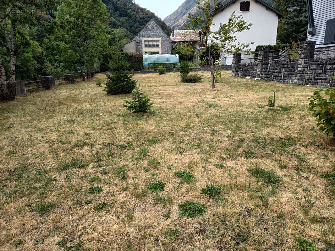 Appartement à ARAGNOUET