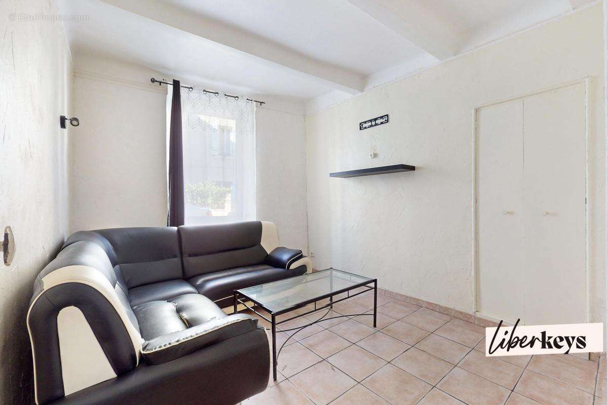 Appartement à SAINT-CHAMAS