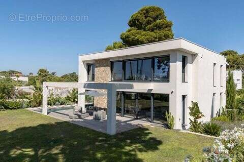 Maison à ANTIBES