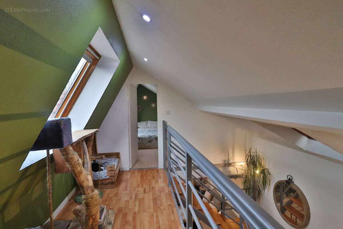 Saint andre les vergers - appartement duplex t3 avec jardin - photo 4
