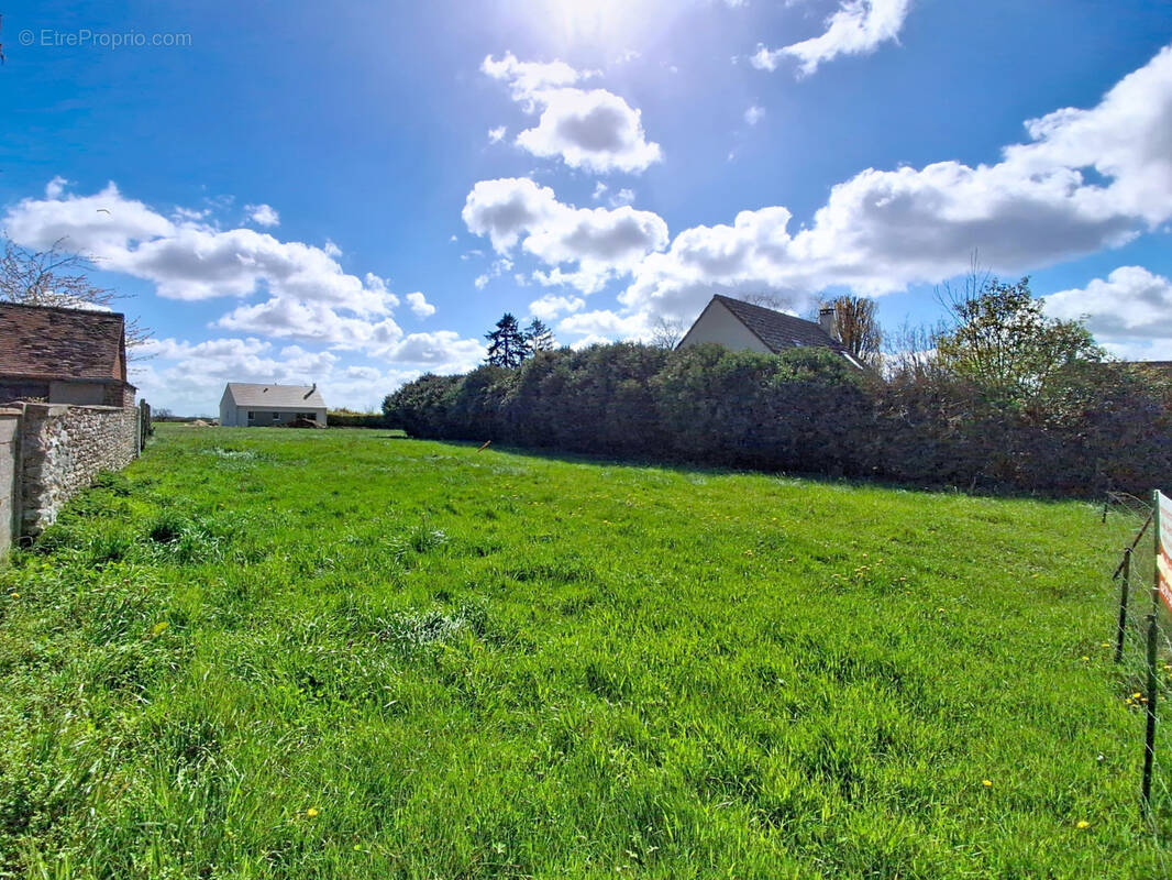 Terrain à VERNON