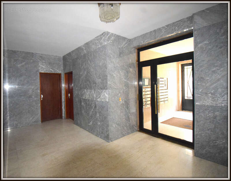 Appartement à SAINT-DENIS