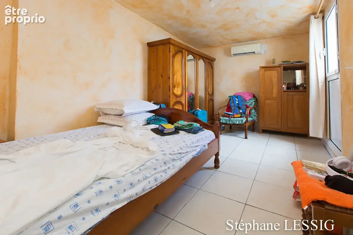 Le port -  location appartement 4 pièces 80 m² avec cour privée et parking - photo 8