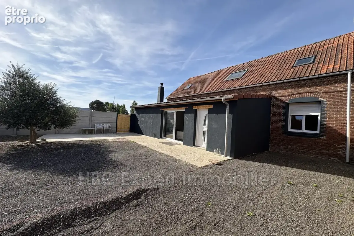 Maison 4 pièces 138 m² à vendre à Hattencourt (80700) - photo 1
