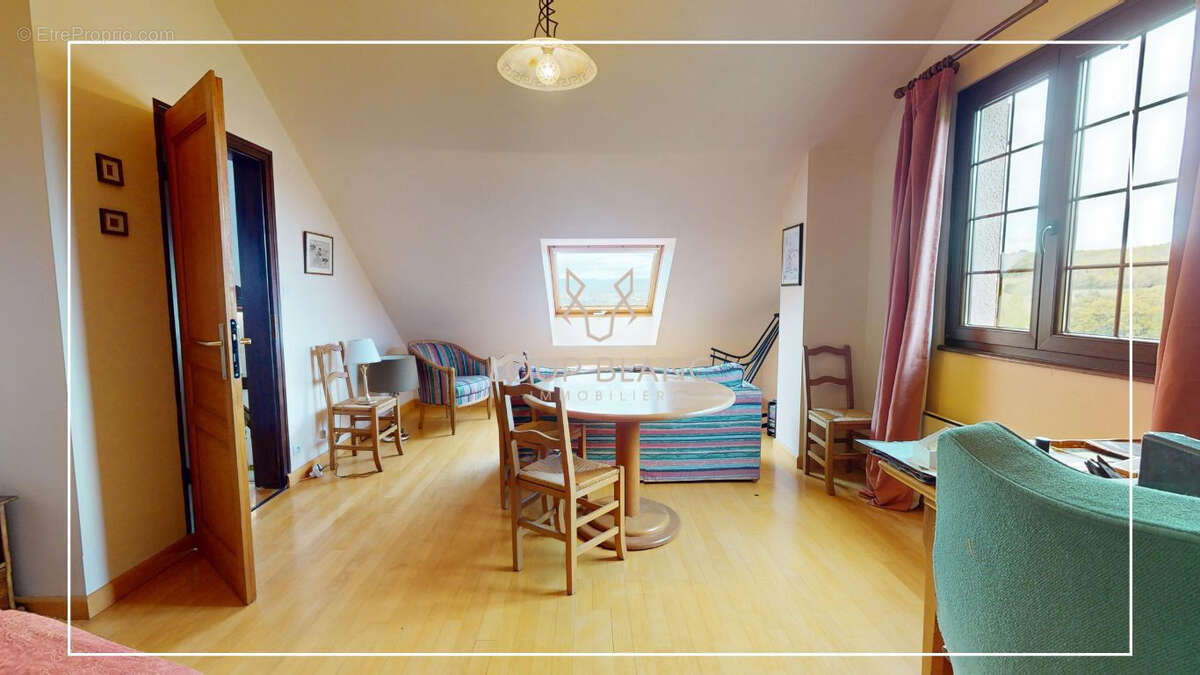 Maison à ECHENANS-SOUS-MONT-VAUDOIS